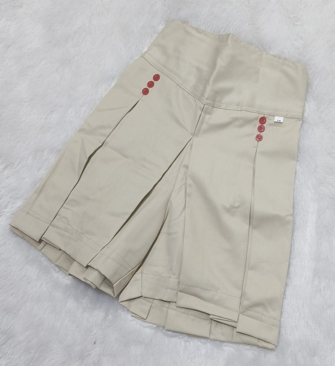 Divider Skirt(CAMBRIDGE PUNAWALE)